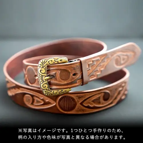 牛革ベルト（インディアン（鷲の羽）模様・焦茶かすれ染め）【太さ35mm / 厚さ3.7mm / M(110cm)】 牛革 父の日 手作り ベルト 革製品 [BE018ya-M]