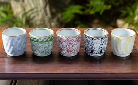【柳桜園×京焼】最高級茶各種詰合せ×京焼茶器セット（叶松谷作   洋彩幾何文湯碗5客)