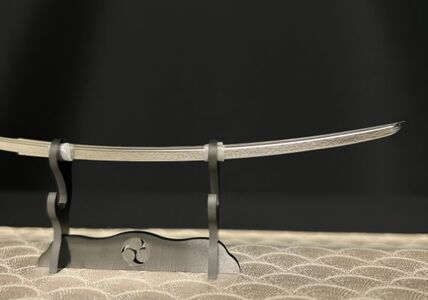 精密日本刀『無銘一文字』(山鳥毛) 刀身 民芸品 工芸品 伝統技術 上杉謙信 鎌倉時代 一文字派 太刀 豪華絢爛 刃文 国宝 ステンレス ミニレプリカ 