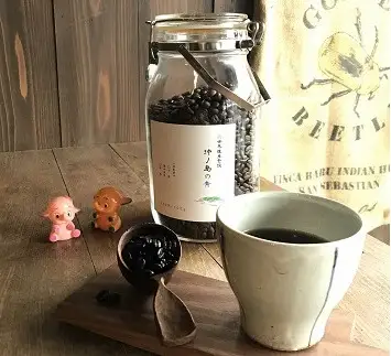 「ハナウタコーヒー」の珈琲と「Uiqo」のグラノーラのコラボセット【ハナウタコーヒー】_HA1141