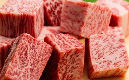 【全12回定期便】【最高級A5ランク】長崎和牛 サイコロステーキ 150g 4パック ステーキ 焼肉 贈答 ギフト 贈り物 お中元 お歳暮【肉のあいかわ】[NA92]