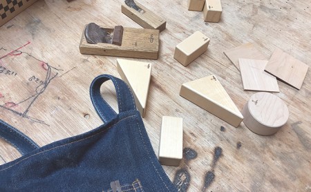 音がなる♪積み木（8ピース） おもちゃ ベビー用 ベビー用おもちゃ 知育玩具 手に馴染む 舐めても安心 誕生日 贈り物 出産祝い 赤ちゃんのおもちゃ 天然塗料使用 