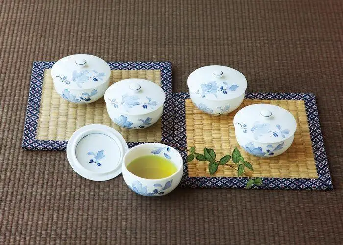 【波佐見焼】　土瓶急須と蓋付き来客お湯呑 辻が花 【西海陶器】１ １１557｜波佐見焼 陶器