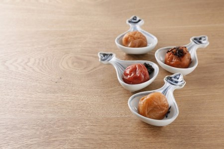 紀州南高梅 梅干し４種類セット計2kg（500g×4箱）[大玉]３Ｌサイズ うめぼし 和歌山産 (化粧箱入)/紀伊国屋文左衛門本舗【ntbt286A】