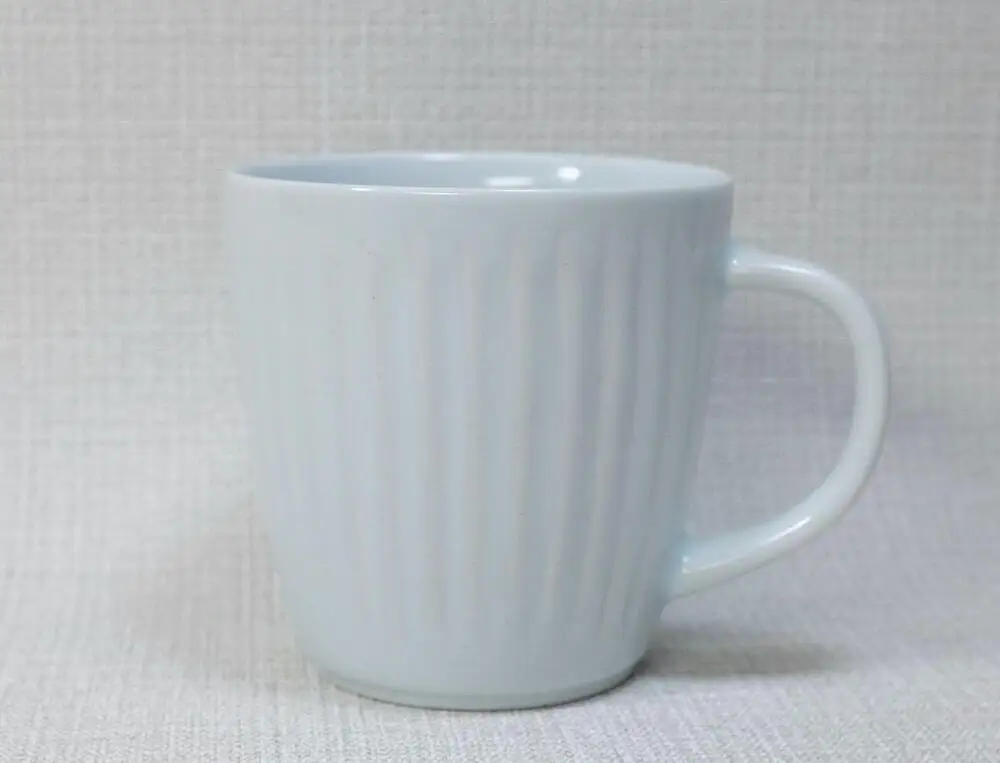 【波佐見焼】３２５mlのマグカップ３個組  花ふわり白 【西海陶器】 ３ 11320｜波佐見焼 陶器