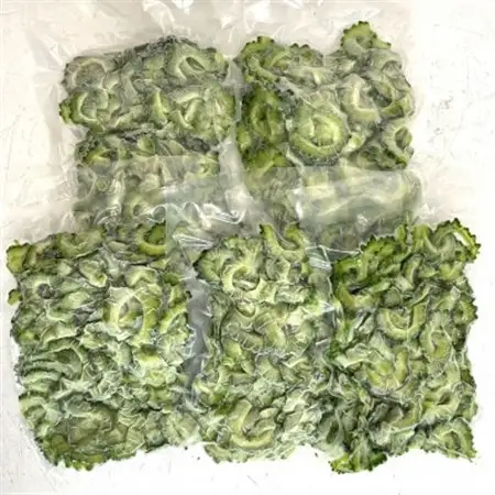 急速冷凍で旨味を閉じ込めた!今帰仁産のゴーヤー1.5kg(300g×5パック)【配送不可地域：離島】【1386734】