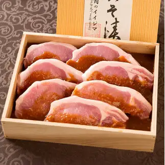 肉 特製みそ漬け 茨城豚ロース7枚＜木箱入り＞ 肉のイイジマ（DU-70）