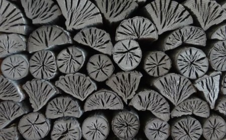 【火つき・火力・火持ちよしの国産高級木炭】岩手切炭（ＧＩ）3ｋｇ×4個　なら堅一級