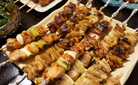  大黒堂の大山どりもも串などの「人気焼き鳥串35本セット（タレ）」_T2600238