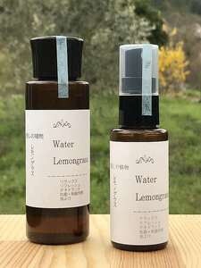 レモングラスのハーブミスト天然蒸留水_レモングラス ハーブ ミスト 50ml 詰め替え用 100ml 各 1本 セット 天然蒸留水 デオドランド スプレー  自家栽培 自社蒸留所 リラックス リフレッシュ 効果 抗菌作用 虫よけ 気になる 臭い 萩原オリーブ お取り寄せ 福岡県 久留米市 送料無料 〔Qb021〕