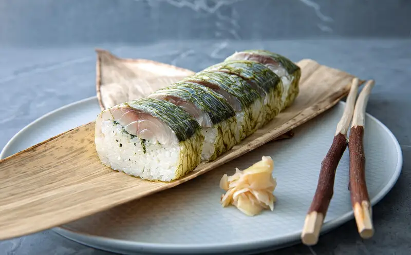 鯖寿司 プレーン と 炙り 食べ比べ セット | 鯖寿司