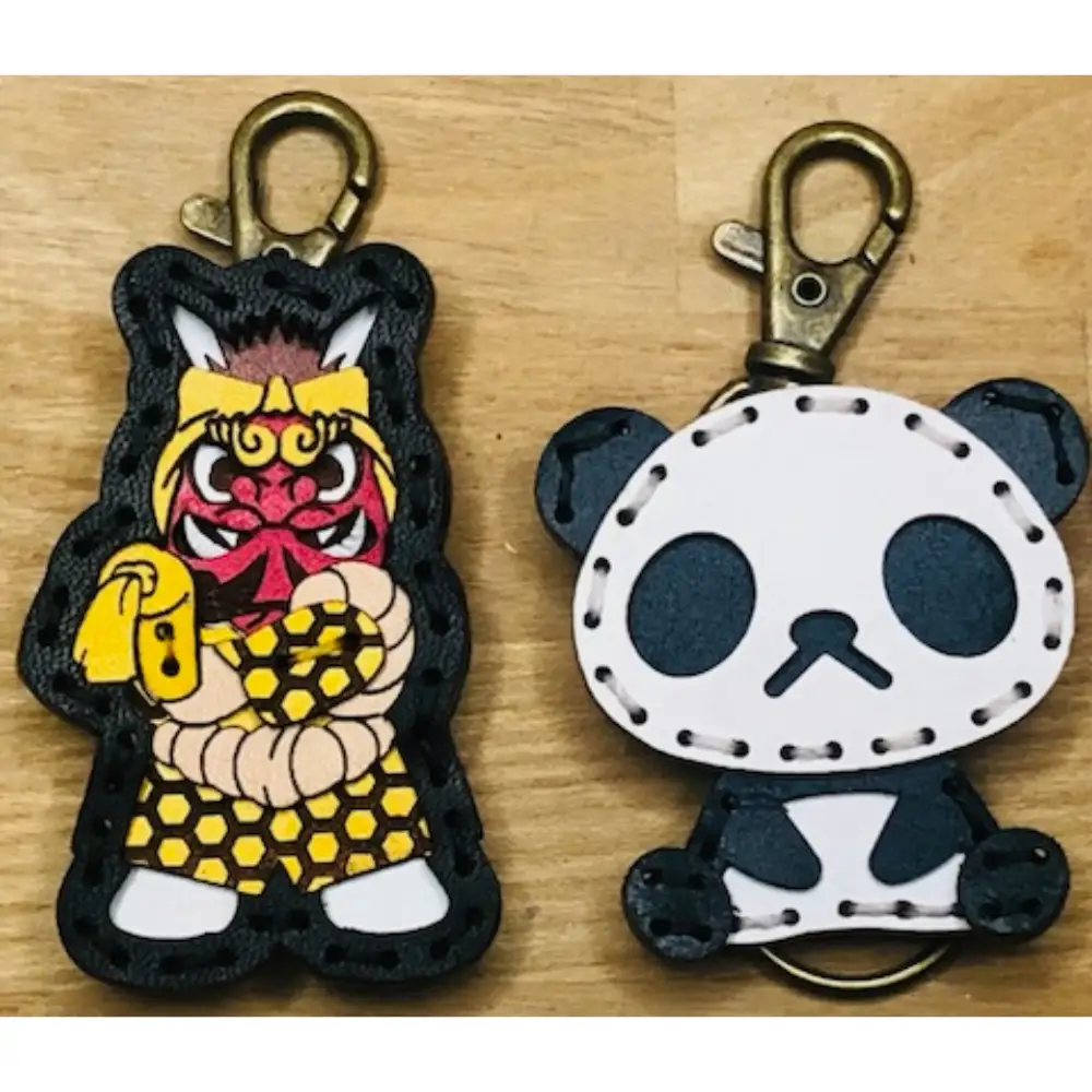 ヤブver2&zooパンダ レザーキーホルダーセット 一点もの 革 キーリング レディース メンズ 鍵 バッグチャーム ストラップ 革小物 かわいい 動物 キャラクター ギフト プレゼント 送料無料 ku022-010-r