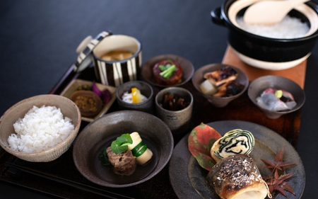 宿泊 NIPPONIA HOTEL 伊賀上野 城下町 1泊2日ペア宿泊券（朝食付き・夕食なし）【valu0002】
