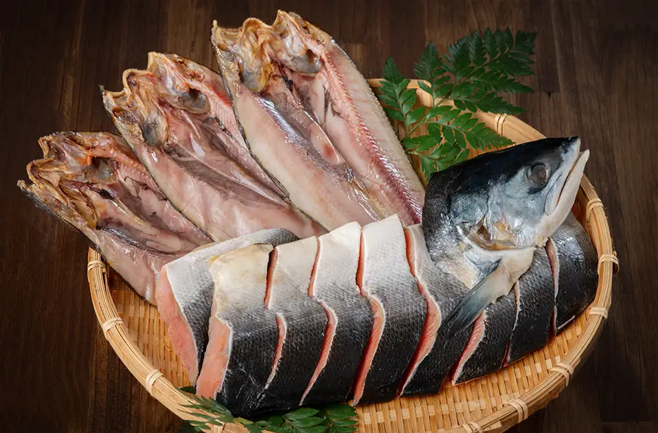 訳あり 焼き魚セット 約1.5kg 北海道 開きほっけ 鮭切身 開き お得セット_AH024