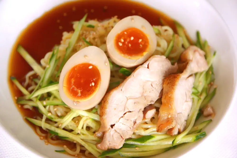 幻の玉ねぎ札幌黄ねりこみ！札幌苗穂元町ラーメン16食セット