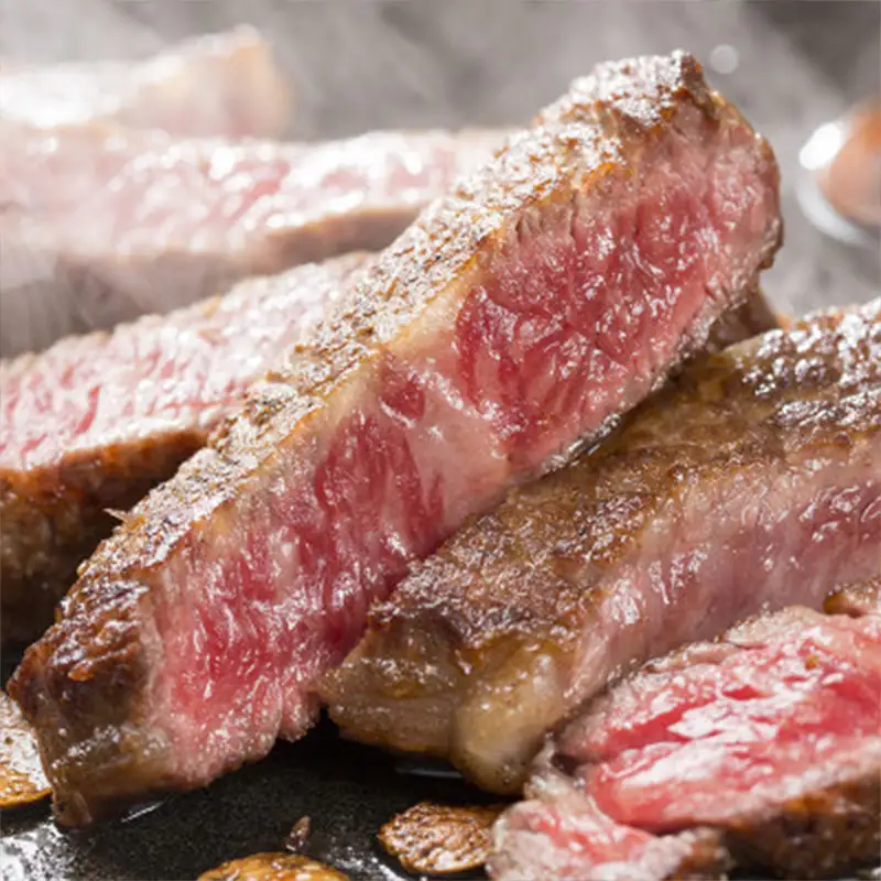 博多和牛 A5～A4 ロースステーキ 200g×2枚(合計400g)　ソース・塩胡椒付＜化粧箱入＞【博多和牛 和牛 牛 肉 お肉 ロース ステーキ 贅沢 人気 食品 オススメ 送料無料 福岡県 筑前町 CA001】