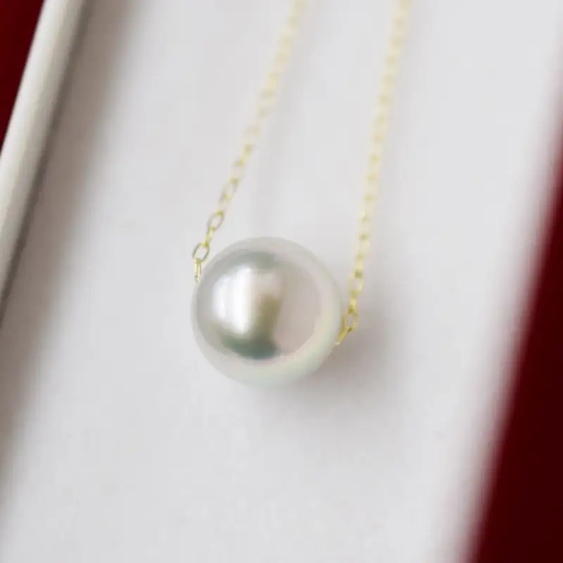 S101-322-10YG_天草産 9mm - 9.5mm ネックレス あこや真珠 ナチュラル 1粒 スルー K10 【ネックレス：K10YG】