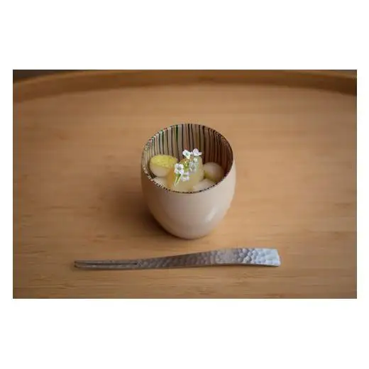 百色 蕾 盃（白青）