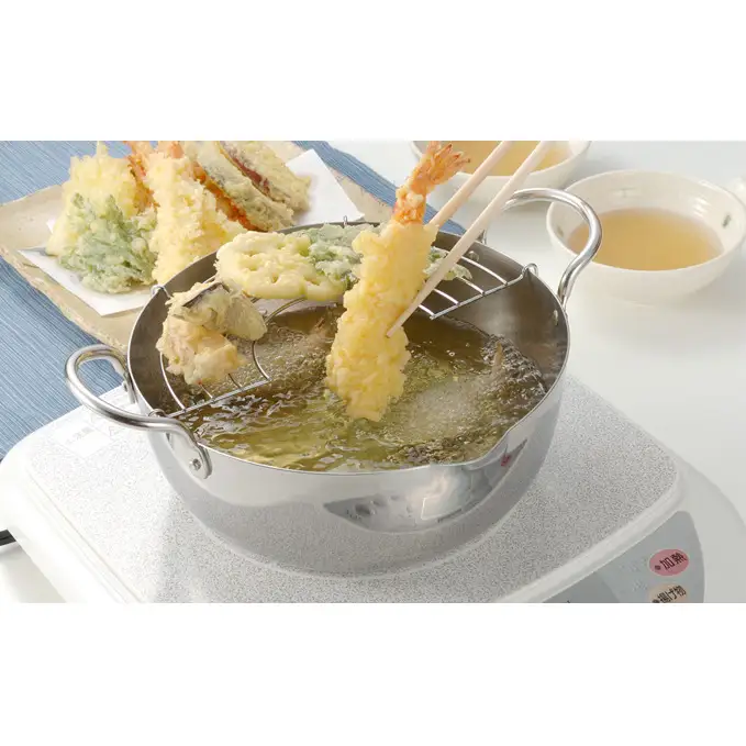 ステンレス揚げ鍋20cm IH対応 揚げ鍋 20cm 調理器具 キッチン用品 キッチン 天ぷら鍋 揚げ物 フライ ステンレス スピニング製法 軽量 日本製 新潟 