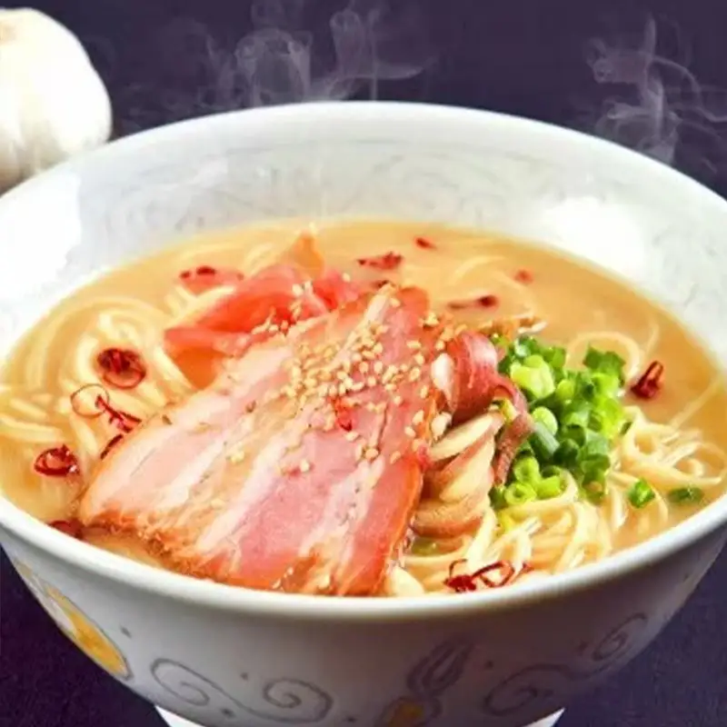 本場九州ラーメン2種セット 久留米豚骨醤油味＆ピリ辛豚骨スープ かすり化粧箱入(各8人前)×2箱【ラーメン とんこつ とんこつラーメン 麺 食品 加工食品 人気 ご当地 博多 グルメ お土産 おすすめ 福岡県 筑前町 送料無料 AZ013】
