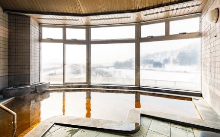 宿泊券 大石田温泉 あったまりランド深堀 「虹の館」1名様 宿泊券 銀山温泉まで車で約30分 ot-skxxx1