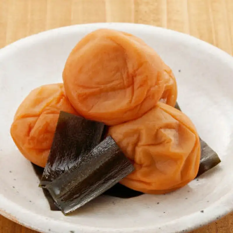 紀州こんぶ梅（塩分約9％）800g  / 田辺市 紀州南高梅 南高梅 梅干し 梅干 梅 うめ 肉厚 お米 おにぎり 焼酎 梅酒 健康 こんぶ【kbe014】