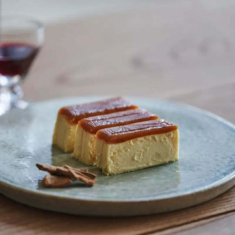 MOGAチーズテリーヌ（梅）１本入り / 田辺市 チーズテリーヌ 梅チーズテリーヌ チーズケーキ お菓子 スイーツ ギフト プレゼント【mob002-1】