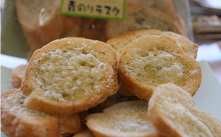 39210-095-0005．パンのピノキオ特製　四万十のパン＆焼き菓子の詰め合わせ