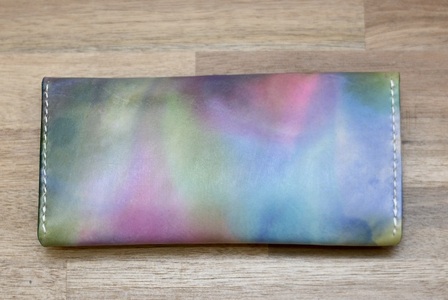 【限定1個】BLUE.ART 黒部の名水染めレザーロングトラッカーウォレット３（長財布） 雑貨 革小物 姫路レザー 牛ヌメ革 経年変化 カード6連収納 ジップ式小銭入れ 