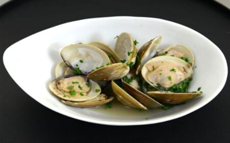 うま味が濃い純白出汁の天然”ゼンナ”冷凍（蛤小）2kg入り 魚貝類 旨み 濃厚な出汁 天然はまぐり 身が厚い 甘み 貝 海の幸 海鮮 国産 九十九里浜産 