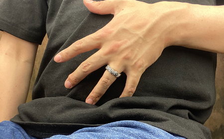 Medium  undulation  ring ミディアム アンジュレーション リング ｜ 指輪 大きな うねり を 表現 シンプル 細身 普段使い しやすい モチーフ シルバー アクセサリー 925 ハンドメイド 選べる サイズ ジュエリー アクセ ファッション 人気 シンプル ギフト プレゼント 年末年始 お中元 お歳暮 内祝い 快気祝い