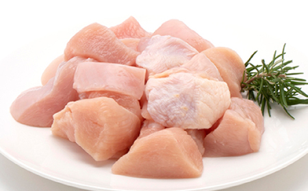 四万十鶏 カットでかんたん時短セット ( もも肉 300g × 4パック むね肉 300g × 4パック ) 計2.4kg 【 鶏肉 小分け 冷凍 国産 切り身 鶏肉 もも肉 むね肉 】