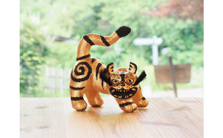 【ふるさと納税】腰高とら（こしだかとら）セット Sサイズ 金黒・黒金 伝統工芸品 張り子 干支 寅年 手づくり 縁起物 魔除け おしゃれ 置物 インテリア おもちゃ 人形 民芸品 