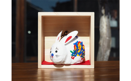 【ふるさと納税】干支 うさぎ 一升マス入り 伝統工芸品 張り子 干支 兎年 手づくり 縁起物 魔除け お守り おしゃれ 置物 インテリア おもちゃ 人形 民芸品 