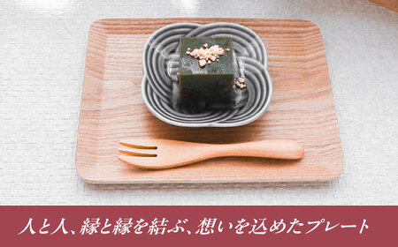 【美濃焼】 結 9豆皿 白 墨 赤 3枚セット 瑞浪市 / JS企画 / 小田陶器 食器 プレート 皿 [AZAZ179]