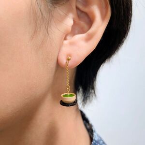 茶筅と緑茶のイヤリング アクセサリー 小物 雑貨 和装 和服 ファッション小物 かわいい おしゃれ 和風 レトロ 着物に合うアクセサリー 軽い付け心地 