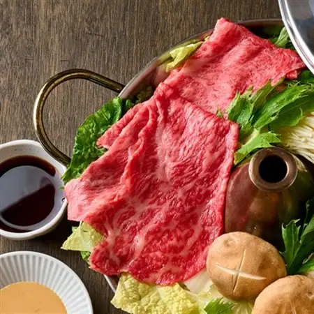神戸牛霜降りと赤身のしゃぶしゃぶすき焼き250g【配送不可地域：離島】【1443131】