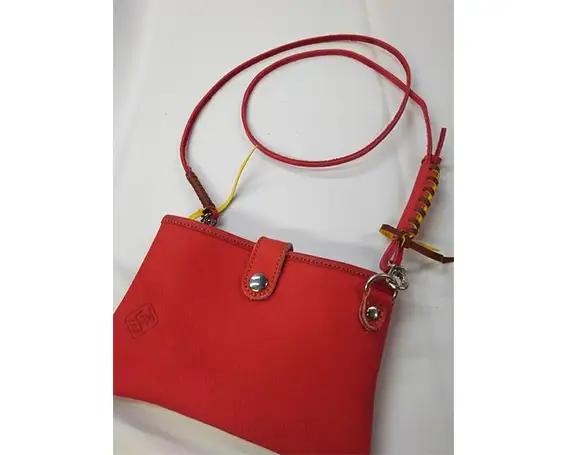 グローブの革製ミニトートバック　紅桜 No.065