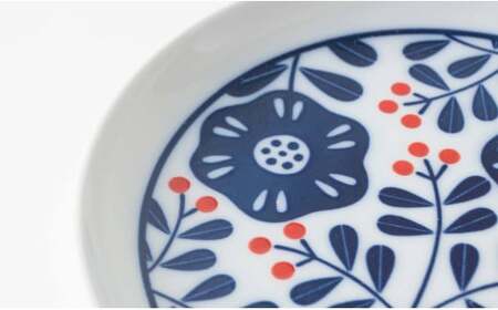 【かさねて収納♪多用途うつわ】HANA 取皿 径15cm 4枚セット【KIHARA】有田焼 器 うつわ 食器 皿 取皿 小皿 ケーキ皿 パン皿 プレート サラダプレート かわいい 昭和 レトロ 食洗機対応 キハラ A35-369