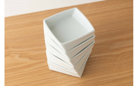【橋本夕紀夫デザイン】 Hineri 捻り深皿 5枚セット【KIHARA】有田焼 器 うつわ 取皿 取鉢 食器 白 シンプル インテリア ユニーク オブジェ キハラ A35-370
