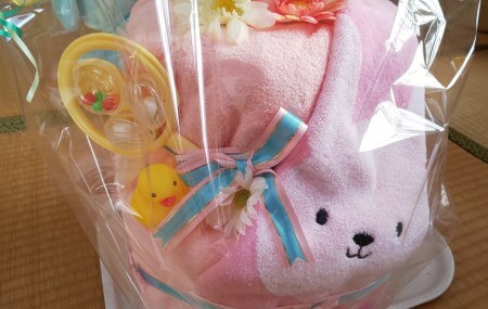 オムツケーキ　Mサイズ【直径：約20cm~35cm、高さ：約40cm】（ピンク）（015_5003）