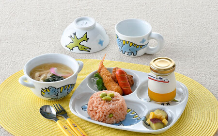 【波佐見焼】子ども食器 4点セット「トリケラトプス」食器 皿【大新窯】[DC131] 波佐見焼