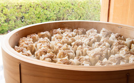 冷凍 特製豚シウマイ20個入り×2パック 焼売 加工品 惣菜 シュウマイ 国産豚 赤身肉 笑福シウマイ 低脂質 笑顔 縁起の良い ジューシー さっぱり ヘルシー 美味しい ※沖縄・離島への配送不可