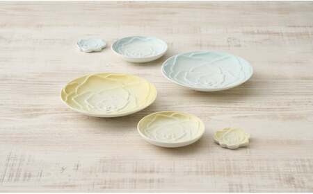 錦右エ門陶苑 La Vie en rose バラの食器 6点セット イエロー＆グリーン 有田焼 取り皿 小皿 バラ 薔薇 食卓 カトラリーレスト A35-255