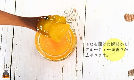 世界は美味しい～ゴロッとマンゴージャム（マンゴー&パッション）80g ( 果物 フルーツ パン ジャム 徳之島 奄美 鹿児島 世界自然遺産 太陽 恵み 美味しい )
