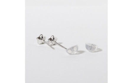 プラチナ ４㎜ 星ピアス  山梨 プラチナピアス シンプル シンプルピアス プラチナ PT900 ジュエリー アクセサリー 山梨県 甲斐市 BQ-37
