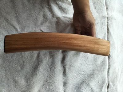 熊野杉の枕　杉 枕 木枕 木まくら 寝具 木 手作り お昼寝 瞑想 熊野市 【kumk0008】