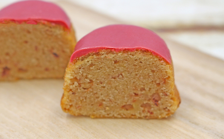 【中島屋菓子店】いちごケーキ「かもいちご」10個入り [0010-0313]