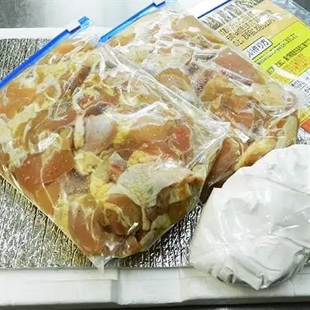 【大分名物】からあげセットB(骨なし1kg/手羽先10本)_唐揚げ  からあげ  KARAAGE  骨なし  手羽先  おつまみ  鶏肉  もも  むね  惣菜  お弁当  おかず  グルメ  大分県_【配送不可地域：離島・北海道・沖縄県】【1091144】