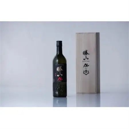 勝山 純米大吟醸 極純原酒 伝 720ml_酒・アルコール 純米大吟醸 日本酒 sake サケ_【1447361】
